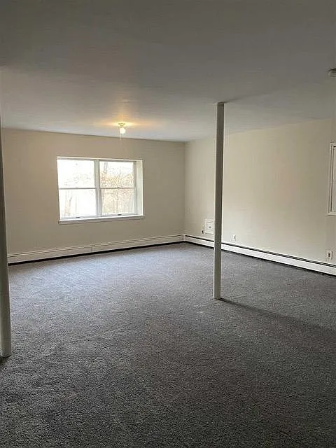 3 bed, 1978 sqft, $3,500 — Photo 3