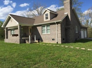 1725 Hillendale Rd, Crossville, TN 38572