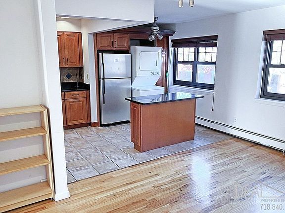 2nd image of 190 8th St #3