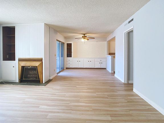 5th image of 921 Arcadia Ave APT 7