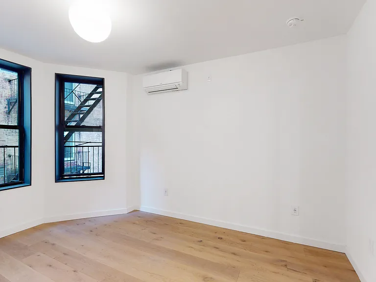 93 Hicks St #2E — Photo 2