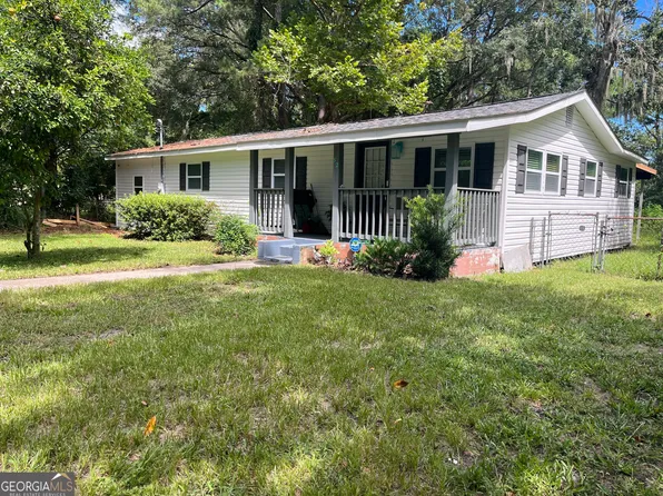 52 Debbie St, Saint Marys, GA 31558