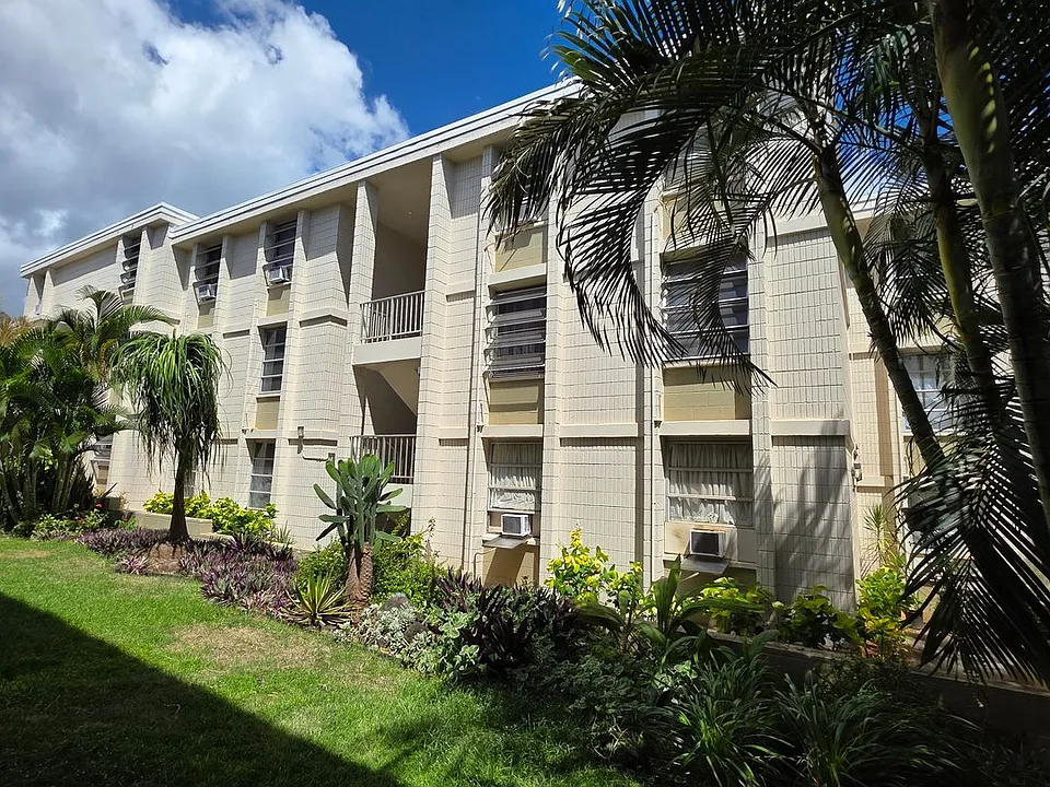98-1042 Moanalua Rd #2204
