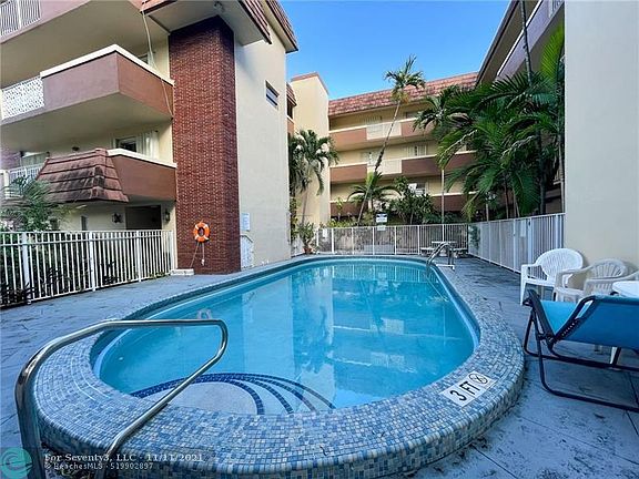3rd image of 680 Miller Dr APT 202W