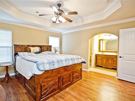 3rd image of 1109 W Berkeley Ave