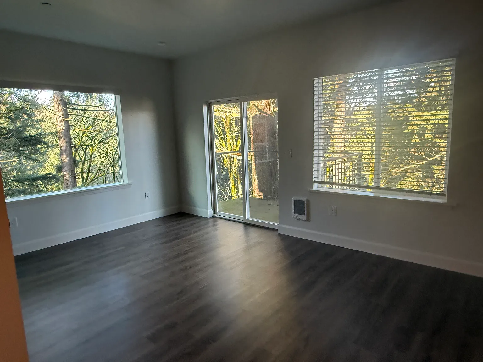 2 bed, 1000 sqft, $2,495 — Photo 2
