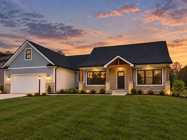 4035 Shelly Lynn Dr, New Middletown, OH 44442