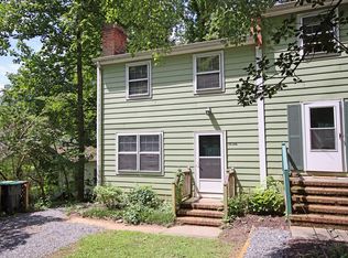 2539 Woodland Dr #B, Charlottesville, VA 22903