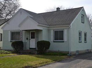 67 Colwick Rd, Rochester, NY 14624