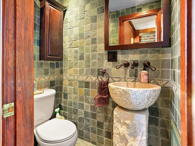 131 Perkins St #131 — Photo 8