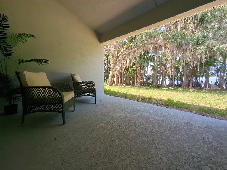 980 Ibis Cir — Photo 26