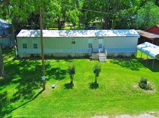 210 Floyd St, Boling, TX 77420