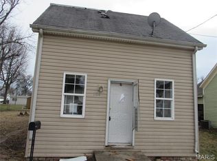 104 E South St, Mascoutah, IL