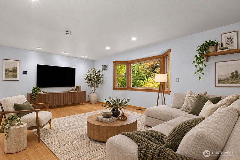 3rd image of 24404 SE 376th Street