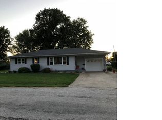 349 Westmore Dr, White Hall, IL 62092