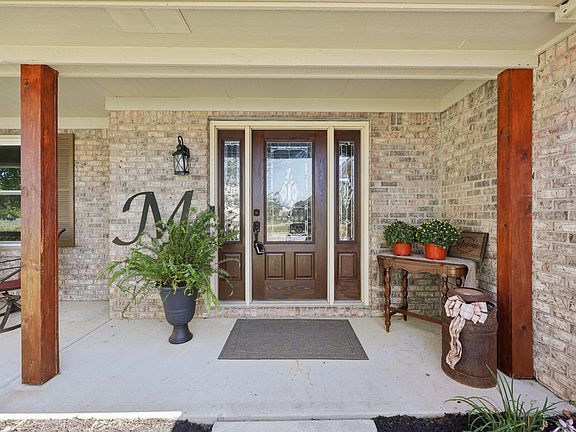 4th image of 7638 Giroud Dr