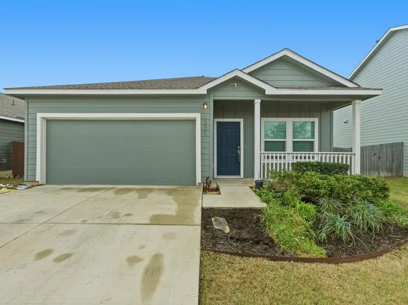 1205 Rio Frio Ln, Georgetown, TX 78626