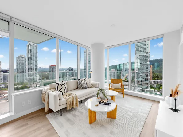 567 Emerson St #19XX, Coquitlam, BC V3J 0G3