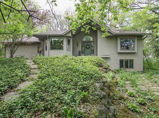 6735 Shamrock Glen Cir, Middleton, WI 53562