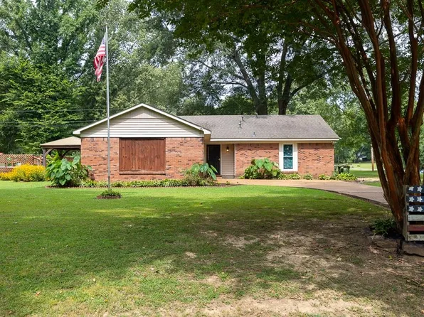 4184 Lucy Rd, Millington, TN 38053