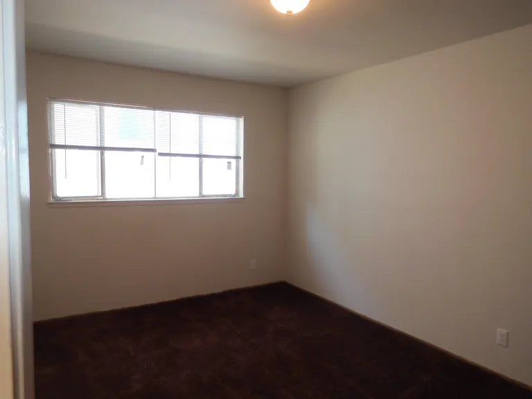 6 Berni Ct #9 — Photo 15
