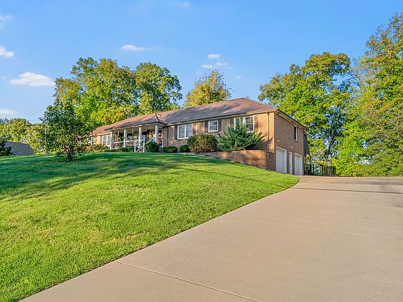 4th image of 441 Rivermont Dr