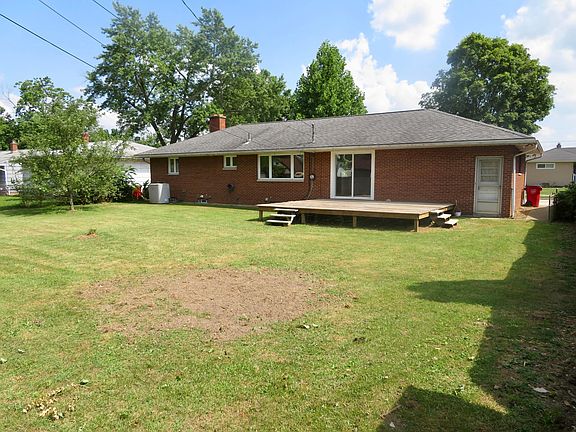 3rd image of 3032 Voeller Cir