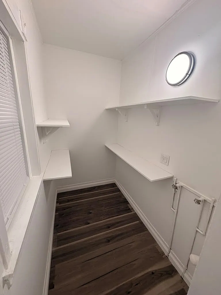 3 bed, $1,900 — Photo 3