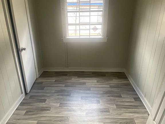 4th image of 2934 Randolph St