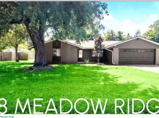 6608 Meadow Ridge Ln, Lake Charles, LA 70605