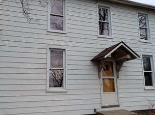 673 Black Rd, Volant, PA 16156