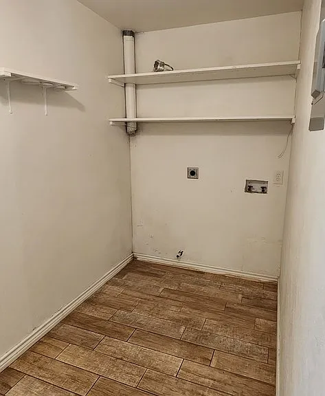 2601 Bedford Dr — Photo 9
