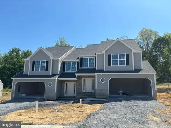 17 Castle Dr Lot 3, Robesonia, PA 19551