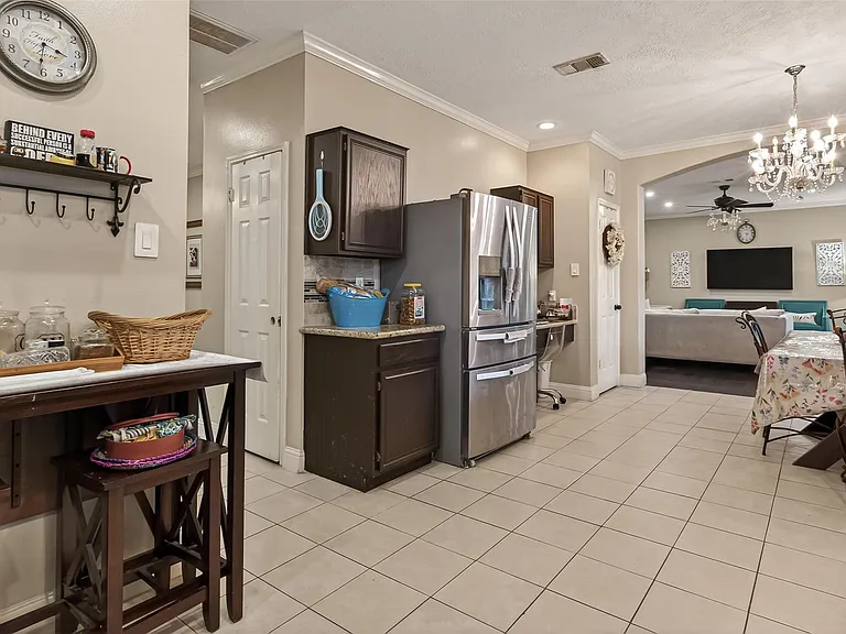 3611 Stacy Park Cir — Photo 19