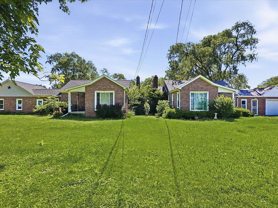 1st image of 13131-35 Schneider St