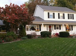 33 Upper Palmer Rd, Monson, MA 01057