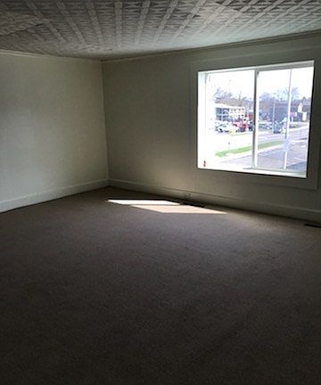 3rd image of 124 14th St APT B