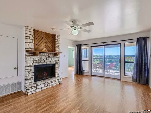 2nd image of 1256 Cougar Dr #2