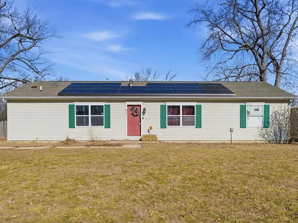 417 Lilac Ln, East Peoria, IL 61611