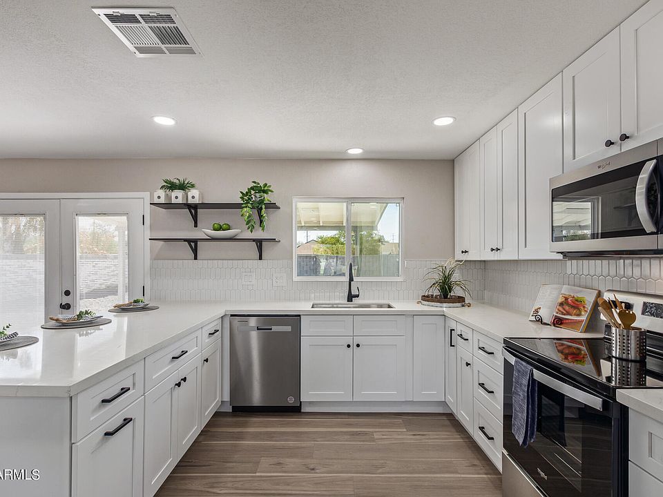 1st image of 5744 S PARKSIDE Drive