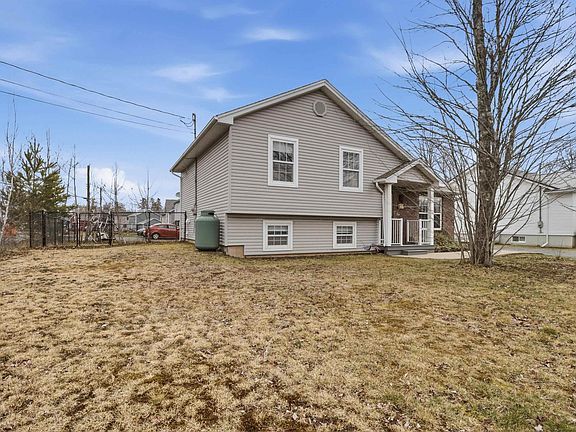 2nd image of 37 White Rd