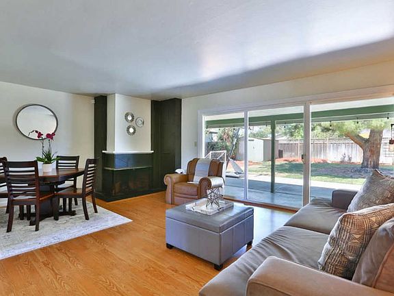 3rd image of 3754 Justine Dr