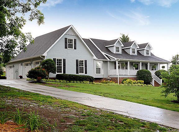 4th image of 8312 Heron Circle