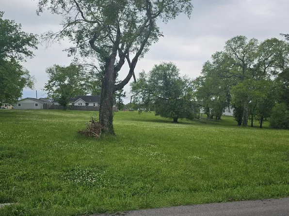 190 Cranwill Dr, Hendersonville, TN 37075