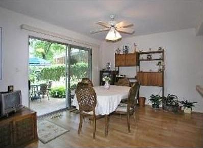 3rd image of 701 Carriage Hill Dr