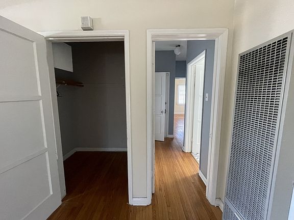 4th image of 282 Cherry Ave #1