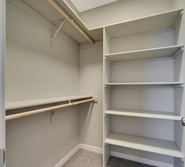 9049 S 42nd St — Photo 29