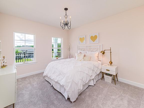 The Marshall Bedroom 3
