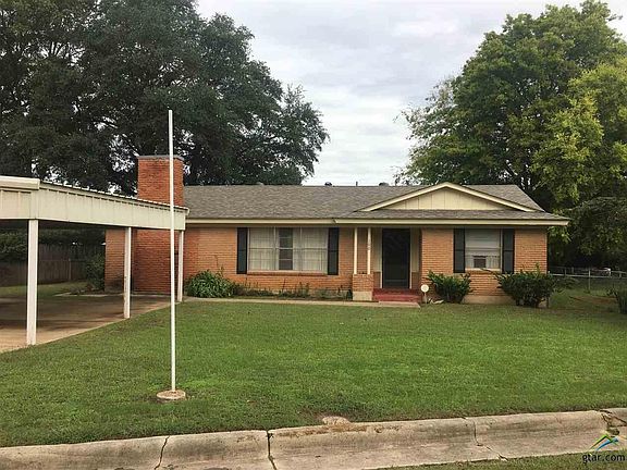 3rd image of 100 Hilltop Dr