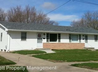 5006 Oaklyn Dr, Des Moines, IA 50310